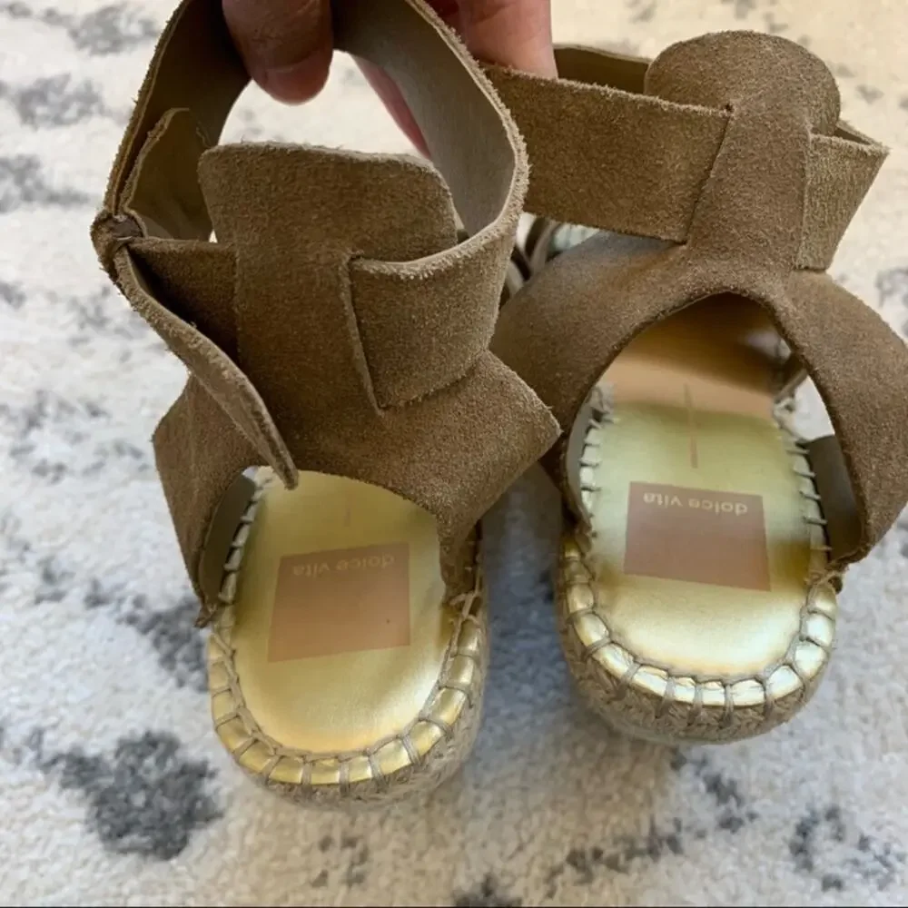 Dolce Vita Tan Ankle Strap Espadrille Wedges size 8